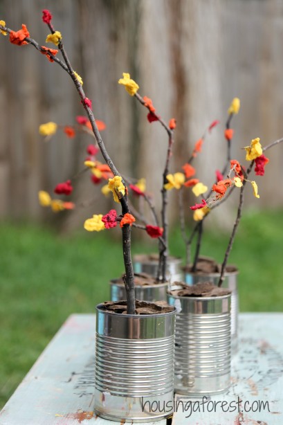 fall centerpiece craft for kids 7 409x614 1 - Representar la TARDOR amb diferentes tècniques